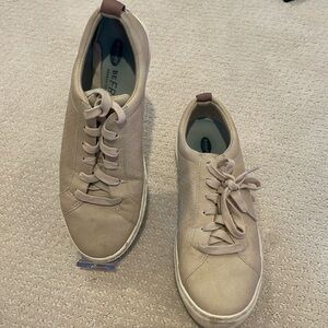 Dr. Scholls be free energy technology shoes